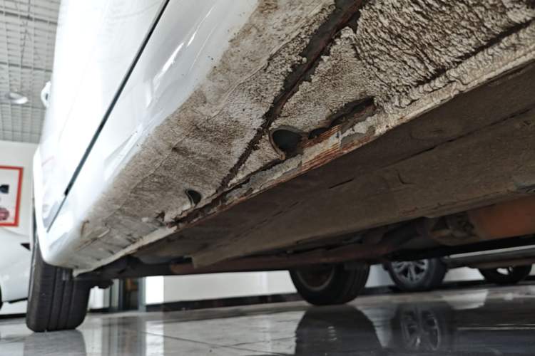 Used Geely Auto Vision 2018 1.5L Automatic Happiness Edition Right Side Sill