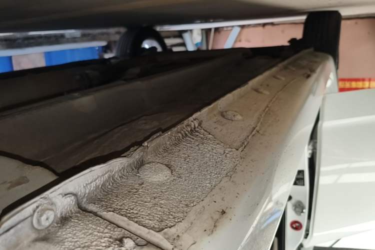 Used Geely Auto Vision 2018 1.5L Automatic Prestige Model Right Side Sill