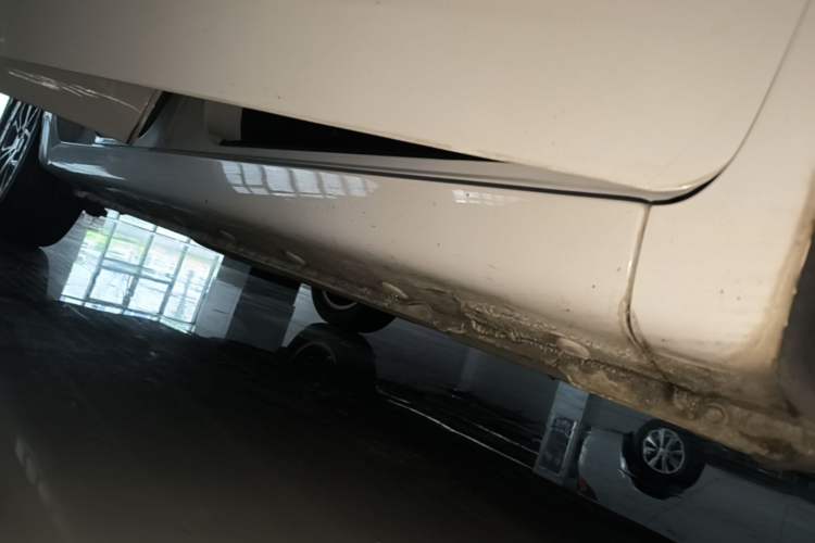 Used Geely Auto Vision 2018 1.5L Automatic Happiness Edition Right Side Sill
