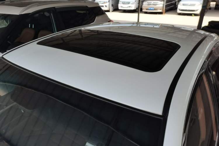 Used Geely Auto Vision 2018 1.5L Automatic Prestige Model Roof