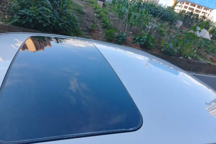 Used Geely Auto Vision 2018 1.5L Automatic Prestige Model Roof