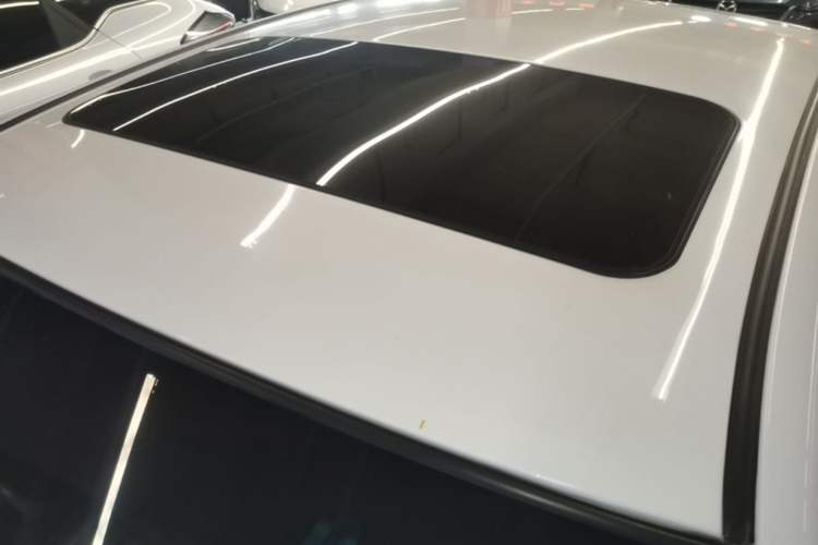 Used Geely Auto Vision 2018 1.5L Automatic Happiness Edition Roof