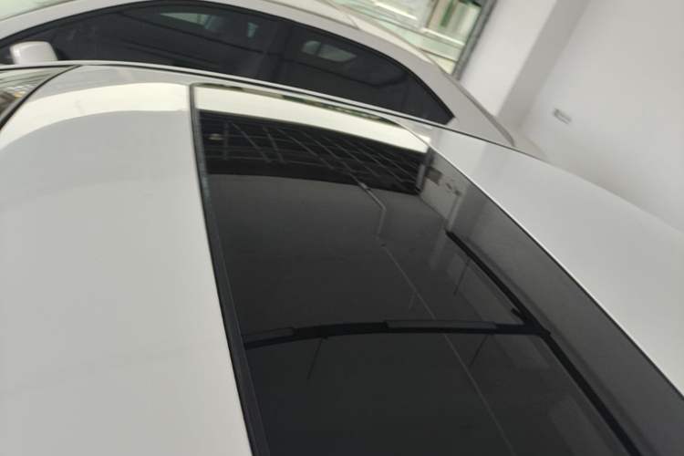 Used Geely Auto Vision 2018 1.5L Automatic Happiness Edition Roof