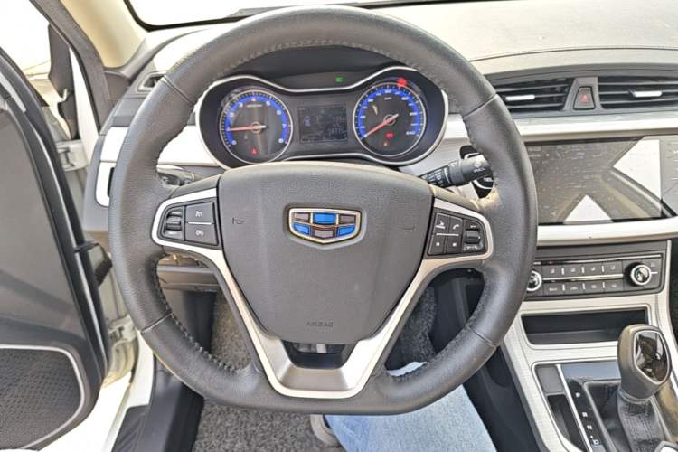 Used Geely Auto Vision 2018 1.5L Automatic Happiness Edition Steering Wheel