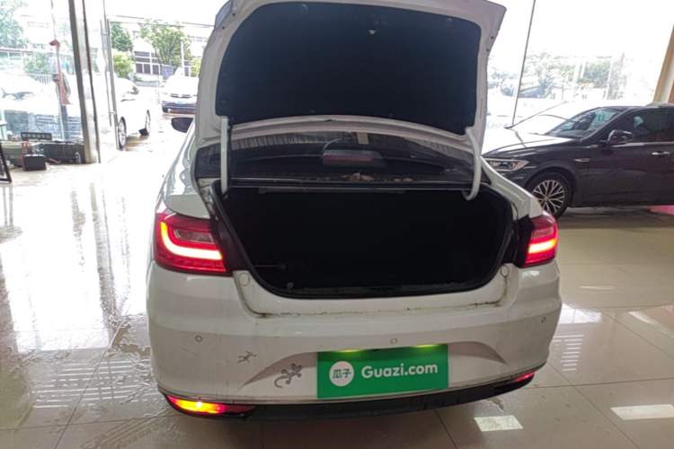 Used Geely Auto Vision 2018 1.5L Automatic Happiness Edition Trunk
