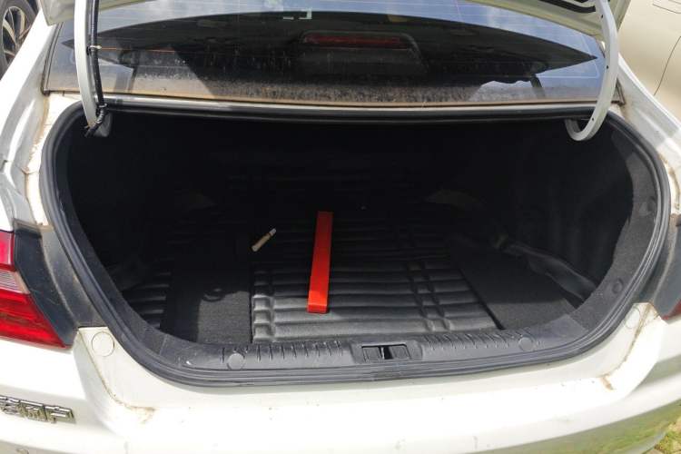Used Geely Auto Vision 2018 1.5L Manual Happiness Edition Trunk