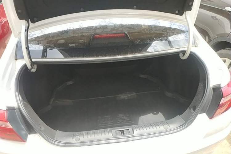 Used Geely Auto Vision 2018 1.5L Manual Happiness Edition Trunk