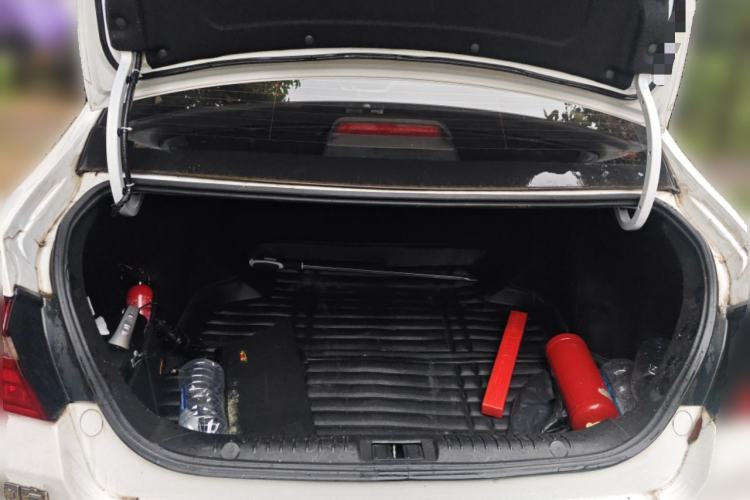 Used Geely Auto Vision 2018 1.5L Manual Happiness Edition Trunk