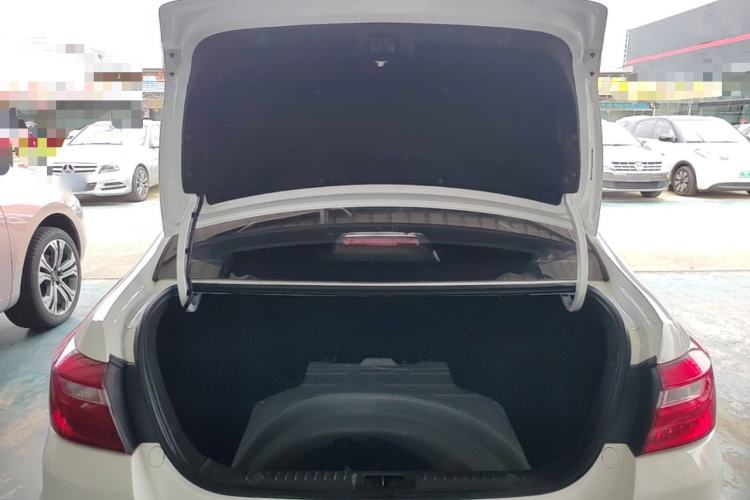 Used Geely Auto Vision 2018 1.5L Automatic Happiness Edition Trunk
