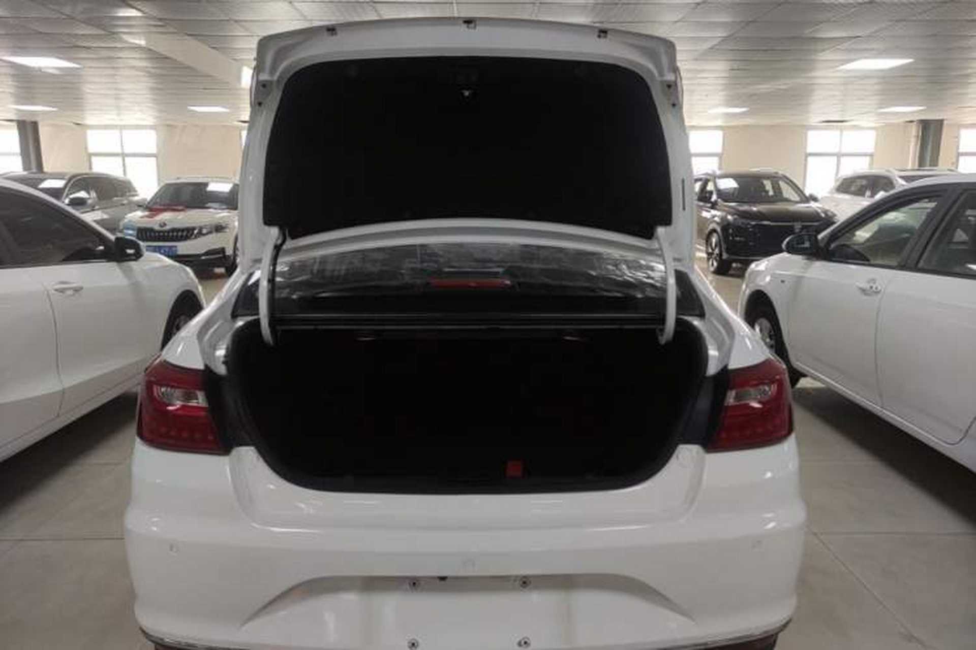Used Geely Auto Vision 2018 1.5L Automatic Happiness Edition Trunk