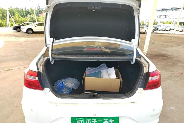 Used Geely Auto Vision 2018 1.5L Manual Happiness Edition Trunk