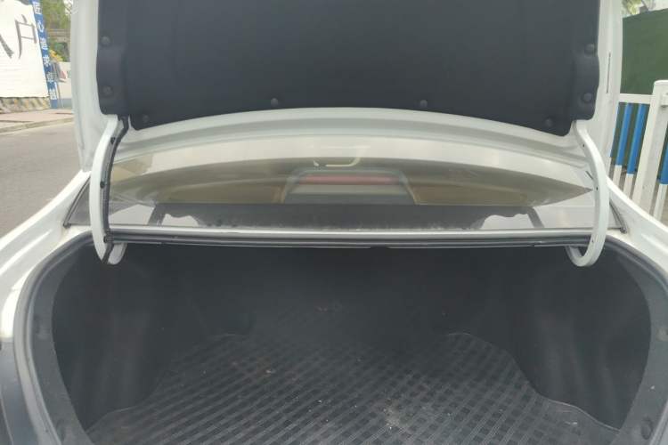 Used Geely Auto Vision 2018 1.5L Automatic Prestige Model Trunk