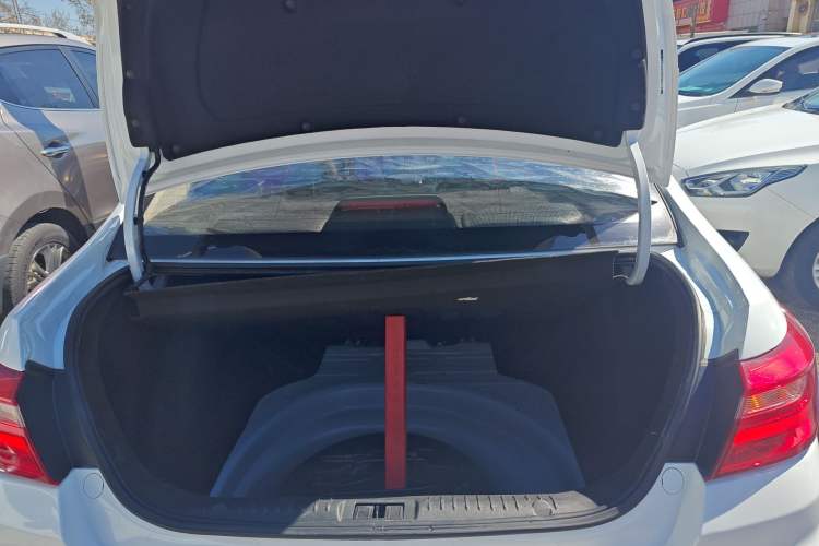 Used Geely Auto Vision 2018 1.5L Manual Happiness Edition Trunk