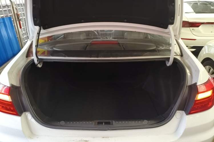 Used Geely Auto Vision 2018 1.5L Automatic Prestige Model Trunk