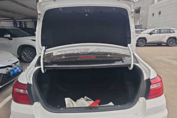 Used Geely Auto Vision 2018 1.5L Automatic Happiness Edition Trunk
