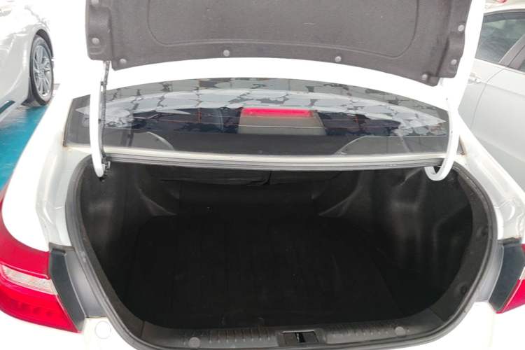 Used Geely Auto Vision 2018 1.5L Automatic Happiness Edition Trunk