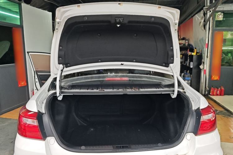 Used Geely Auto Vision 2018 1.5L Automatic Happiness Edition Trunk