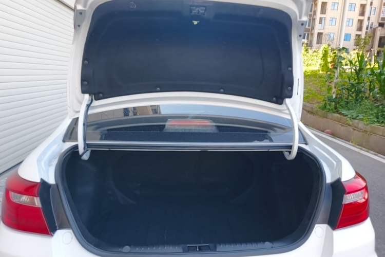 Used Geely Auto Vision 2018 1.5L Automatic Prestige Model Trunk
