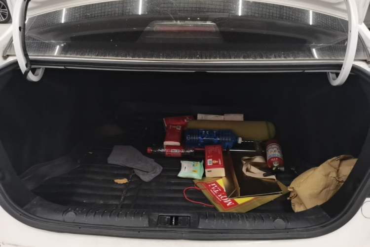 Used Geely Auto Vision 2018 1.5L Automatic Happiness Edition Trunk