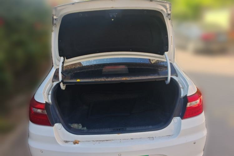 Used Geely Auto Vision 2018 1.5L Automatic Happiness Edition Trunk