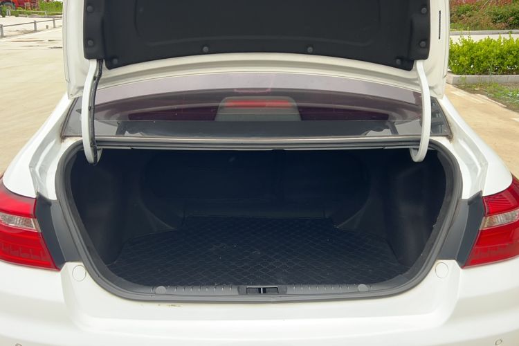 Used Geely Auto Vision 2018 1.5L Automatic Happiness Edition Trunk