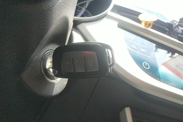 Used Geely Auto Vision 2018 1.5L Manual Happiness Edition Vehicle Key
