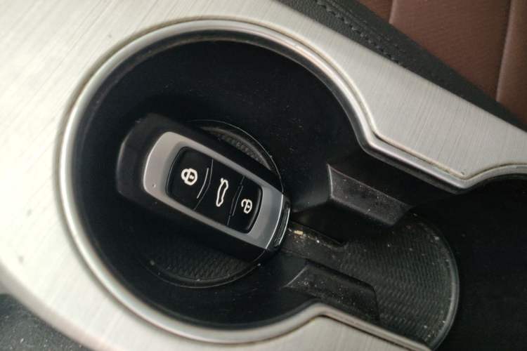 Used Geely Auto Vision 2018 1.5L Automatic Prestige Model Vehicle Key