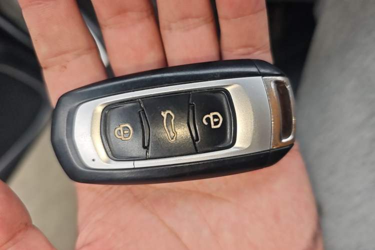 Used Geely Auto Vision 2018 1.5L Automatic Happiness Edition Vehicle Key