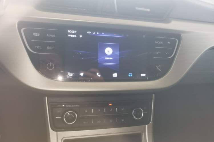 Used Geely Auto Vision 2018 1.5L Manual Happiness Edition Audio And AC Panel