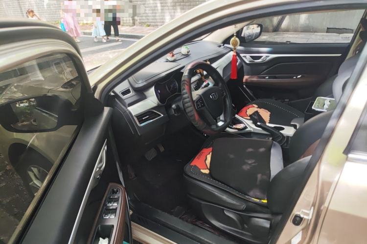 Used Geely Auto Vision 2018 1.5L Automatic Prestige Model Driver Seat
