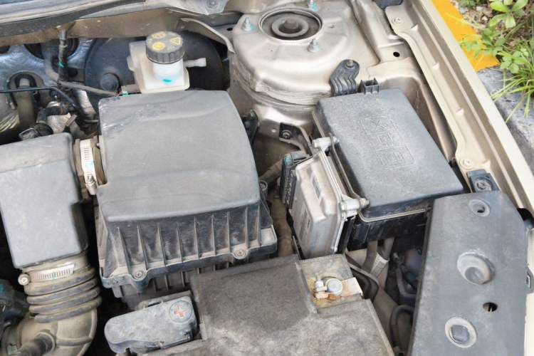 Used Geely Auto Vision 2018 1.5L Automatic Prestige Model Engine Bay Left