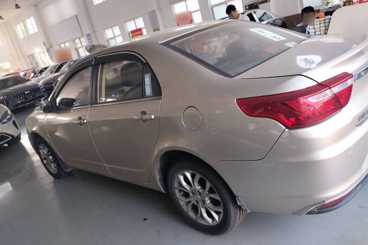 Used Geely Auto Vision 2018 1.5L Manual Happiness Edition Exterior 3