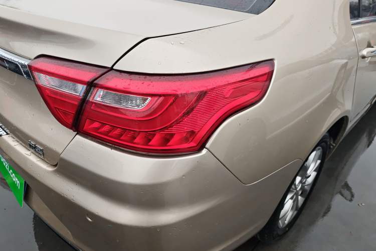 Used Geely Auto Vision 2018 1.5L Automatic Happiness Edition Exterior 3
