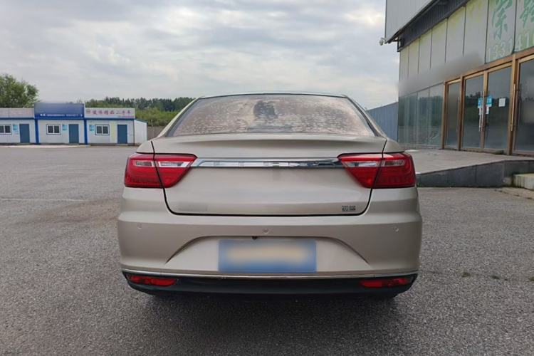 Used Geely Auto Vision 2018 1.5L Manual Happiness Edition Exterior 4