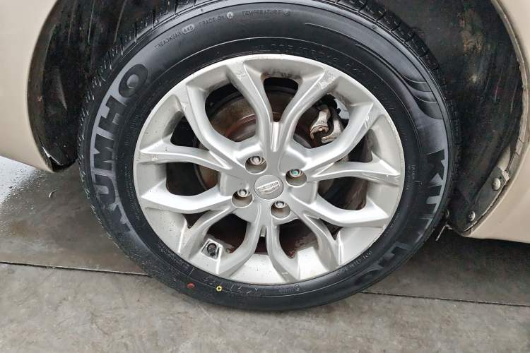 Used Geely Auto Vision 2018 1.5L Automatic Happiness Edition Exterior 5