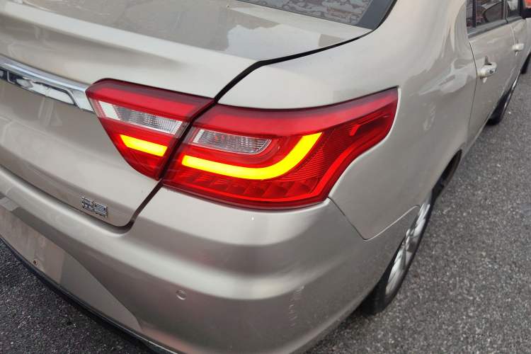 Used Geely Auto Vision 2018 1.5L Automatic Prestige Model Exterior 6