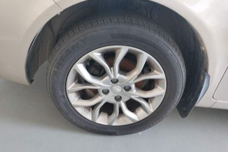 Used Geely Auto Vision 2018 1.5L Manual Happiness Edition Exterior 7