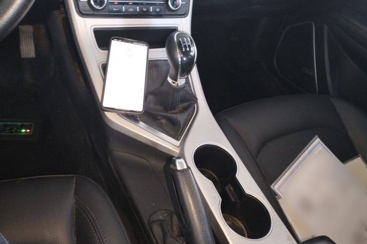 Used Geely Auto Vision 2018 1.5L Manual Happiness Edition Gear Lever