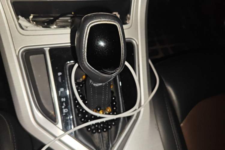 Used Geely Auto Vision 2018 1.5L Automatic Happiness Edition Gear Lever