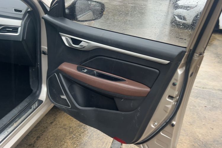 Used Geely Auto Vision 2018 1.5L Automatic Prestige Model Interior 13