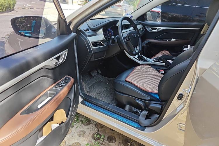 Used Geely Auto Vision 2018 1.5L Automatic Prestige Model Interior 3