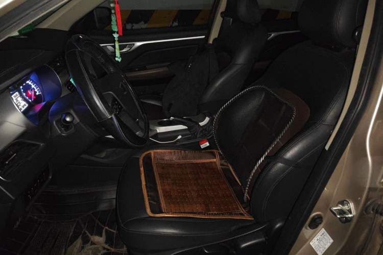 Used Geely Auto Vision 2018 1.5L Automatic Happiness Edition Left Front Seat