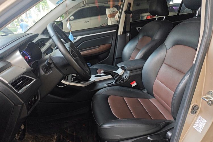Used Geely Auto Vision 2018 1.5L Automatic Happiness Edition Left Front Seat
