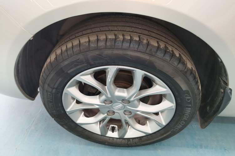 Used Geely Auto Vision 2018 1.5L Manual Happiness Edition Left Front Wheel Hub