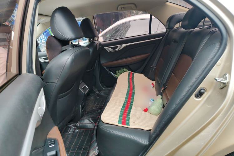 Used Geely Auto Vision 2018 1.5L Automatic Happiness Edition Left Rear Seat
