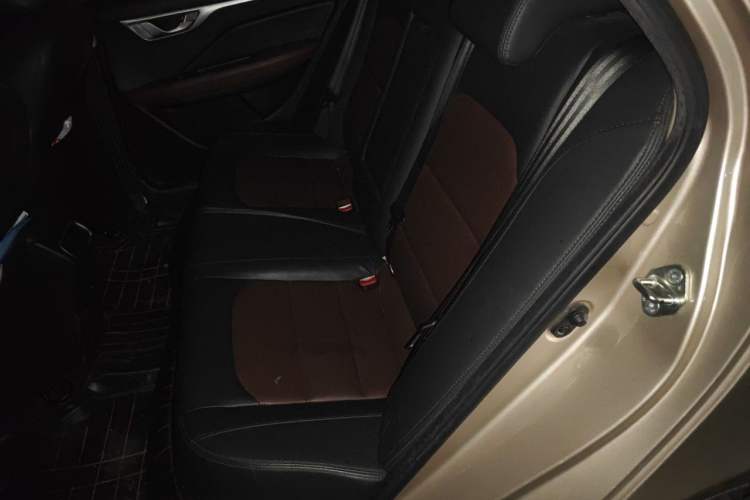 Used Geely Auto Vision 2018 1.5L Automatic Happiness Edition Left Rear Seat