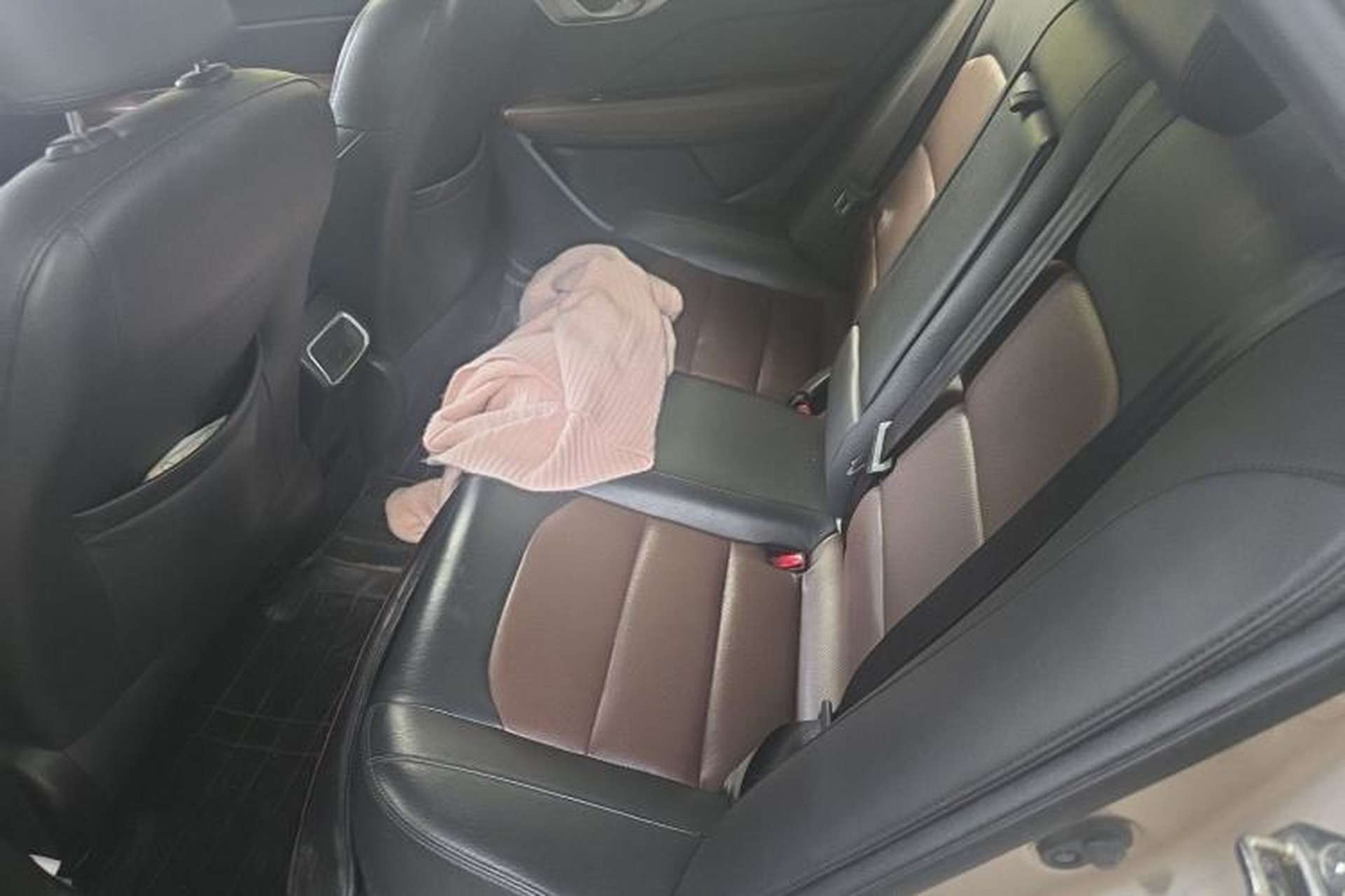 Used Geely Auto Vision 2018 1.5L Automatic Prestige Model Left Rear Seat