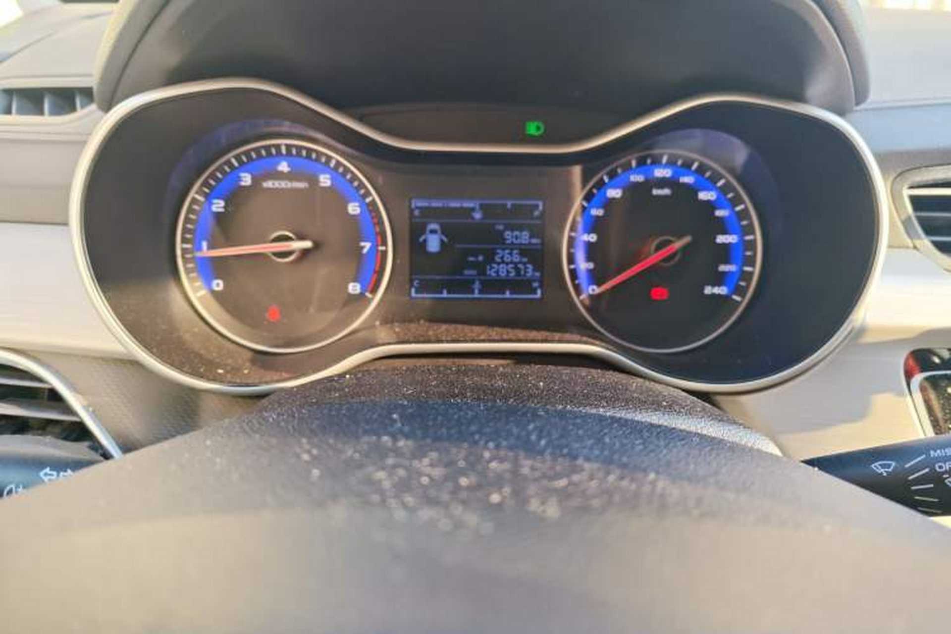 Used Geely Auto Vision 2018 1.5L Manual Happiness Edition Odometer Close Up