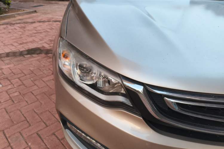 Used Geely Auto Vision 2018 1.5L Manual Happiness Edition Right Front Headlight