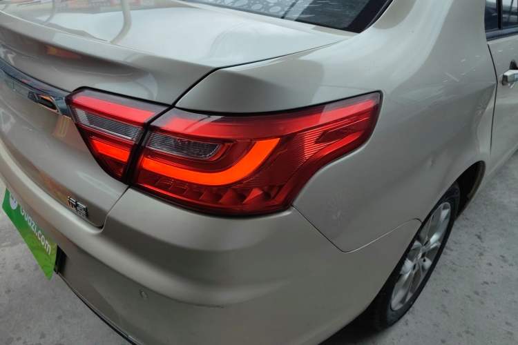 Used Geely Auto Vision 2018 1.5L Automatic Prestige Model Right Rear Taillight